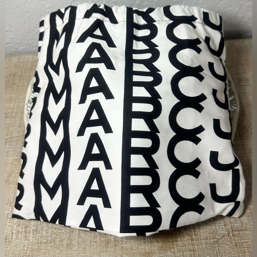 Marc Jacobs Brown Mini Bag-NWOT - Picture 9 of 9